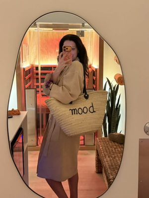 Massage followed by a 30 min sauna session is what I call major self care goals! Did you @Mood House Massage + Sauna was just voted the #1 spa in Charlotte??  Highly recommend booking your visit ASAP! 