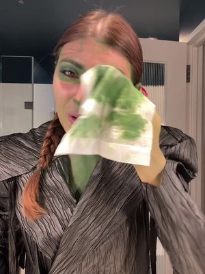 Forgot to post lol here is makeup removal process! #halloween #halloweencostume #wicked 