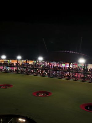 Topgolf at night 😍 #topgolf #topgolfuk #topgolfwatford #golf #golftok 