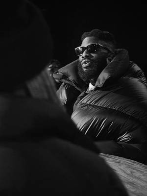 ‘Lean on Me’ by Tobe Nwigwe featuring David Michael Wyatt.  An anthem of friendship, soulfully reimagined for #WarmerTogether — inspired by the enduring bond of Al Pacino and Robert De Niro, and brought to life in the city they call home, New York. Discover the full campaign on moncler.com  #Moncler @tobenwigwe @davidmichealwyatt 