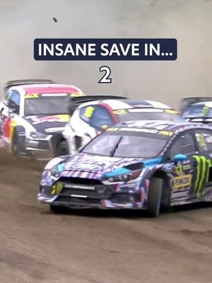 How did he save that one?! 🤯 Looking forward to more of this from Andreas Bakkerud in 2026 🫡 #EuroRX #Rallycross 