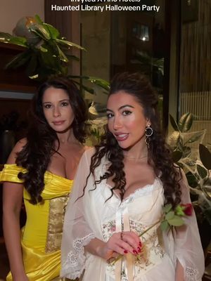 Are you even @Invyted - Influencer App ?  Dress code was book characters so I went as Christine Daee because Phantom of the Opera was a book first 🤫 @Bubblegum Kids #helloArlo #ArloNomad 