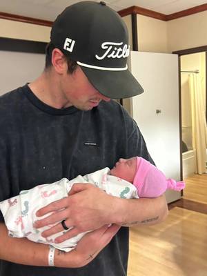 Being a father to Brooks has been an indescribable feeling. I’m obsessed. 