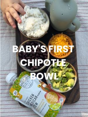 Quick and easy toddler-friendly Chipotle bowl 😋! by @Jacq of All Trades #toddlermeals #babyledweaning #blwrecipes #toddlermomlife 