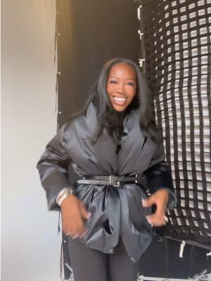 It’s not just any puffer, it’s the @M&S UK satin puffer coat that I featured on Love that! Make sure you’re up to date on the newest episode of Love that o the Marks and Spencer’s YouTube channel! Product code T504321T AD