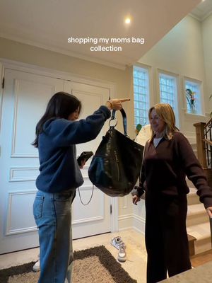 having a mom who loves to shop (and has good taste) >>>>