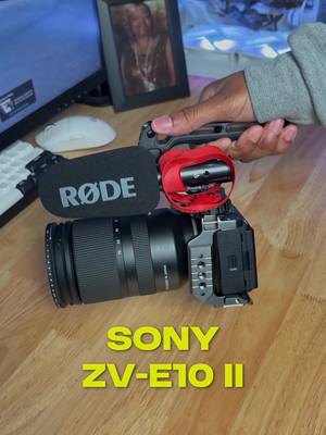 The Sony ZV-E10 ii is the BEST beginner camera and here’s why: 1️⃣. Simple + beginner friendly — easy to use right out of the box ( and with some tutorials ) 2️⃣. Shoots 4K60 10-bit — clean color + flexibility for editing  3️⃣. Competes with higher-end cameras at a lower price #Q4  #sonyzve10 #sony #videographer #heyanngel 