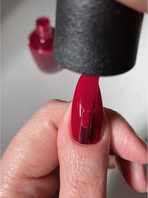 When your 💅 matches your 🍷 It’s always happy hour in Malaga Wine, an intoxicating wine red nail polish. Original Audio: @Armi 