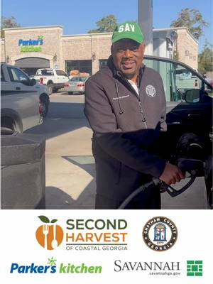 What a beautiful day to give back to our community! 🧡 This morning, we helped Second Harvest of Coastal Georgia distribute boxes of food to 1,000 households in Chatham County and the City of Savannah! #FuelingTheCommunity 