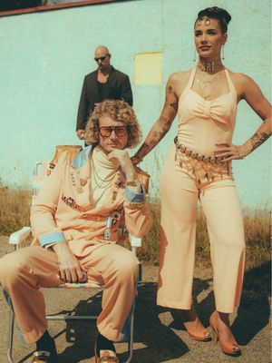 Debbie music vid out now baby🫡 @Ari Kytsya 