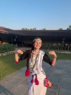 🌷🌷 #tharudress #tharuvillage🇳🇵💕 