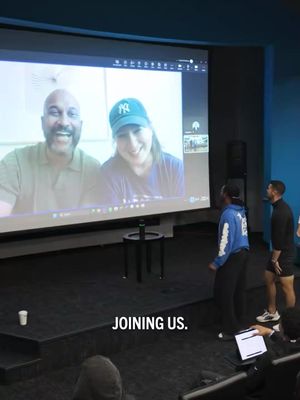 The #Panthers brought in Keegan-Michael Key to talk to Rico Dowdle about his “pump TD celebration” 😭 #keyandpeele #nfl #ricodowdle