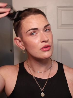 Replying to @peracikic I need to get a cape 😅 #buzzcut #buzzcutgirl #buzzcutwomen 