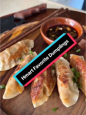 This is my favorite dumpling from @bibigo USA you could find them at Hmart quick and easy bite! Only 425 calories with 5 dumplings #hmart #dumplings 