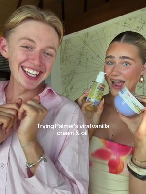 The perfect vacay oil & moisturizer we say 🌴🧴 @palmersau we understand the vanilla hype!! ad