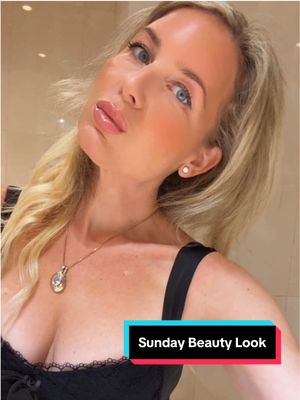 🥰 Happy Monday Babes 🥰 . . . @watierofficiel @bareMinerals  @buxomcosmetics  @Rare Beauty  @Jones Road Beauty  @urban decay  @YSL Beauty  @sephoracanada  @Saie  @Lancôme  . #grwm #grwmmakeup #fallmakeup #makeuolooks❤️ #mtltiktok 