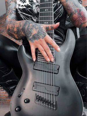 I couldn’t resist 🎸 #8string #guitar #schecter 