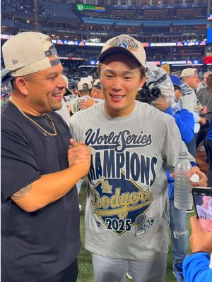 Such an amazing moment at the Best World Series Ever! Bringing fans beyond the dugout: #priceless @Mastercard @MLB #mastercardpartner