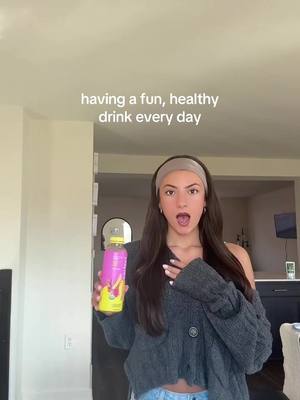 and lemons are proven to boost mood 🙂‍↕️ #lemonperfect #therapydupe #lemonwater 