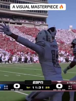 This shot captured the energy perfectly 🔥 #cfb #CollegeFootball 