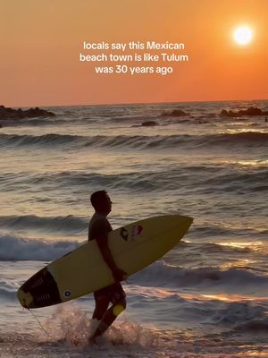 my Mexican friends told me this beach town is like Tulum was 30 years ago… but it’s still authentic, affordable, and incredibly chill.  welcome to PUERTO ESCONDIDO 🌴 no big resorts, crowds, or clubs. just beautiful beaches, wild surf, and sunsets that stop you in your tracks. morning runs on Playa Zicatela. Smoothie bowls and iced lattes in La Punta. swimming with bioluminescence, releasing baby turtles, and watching surfers chase perfect waves till dark. It’s raw, laid-back, and full of soul — like Mexico 25 years ago. If you’re planning a trip to the Oaxacan coast, comment or message me for tips and a custom itinerary. . #puertoescondido #mexicotravel #mexicotravelguide #oaxaca  #lapunta          