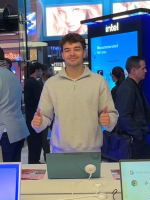AD | If you’re in London, you have to check out this unreal interactive Intel experience store, closing 30th November #IntelExperienceStore