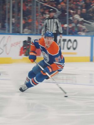 McDavid magic 🪄 #LetsGoOilers #NHL #hockeytok 