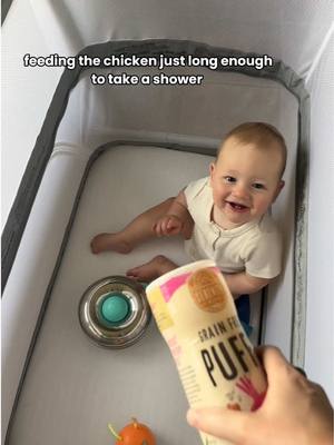 Puffs 🤝 a moment of peace (aka serenity 😉)  💡credit: @torrrr — cracked us up with the trend! #toddlermomlife #toddlersnacks #newmomtips 