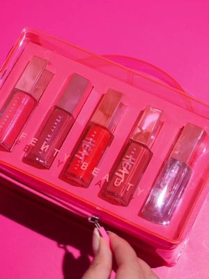 Your lippie-obsessed bestie’s dream gift loading…💝  Get your Fenty lip combos on lock 🔒 Our NEW holiday-exclusive Gloss Bomb Vault is officially back & more glossy than ever 💅🏼💅🏿💅🏻 Get ready to swipe, gloss & go with our limited-edition gloss gang that includes 🔟 universal shades and 5️⃣ finishes ranging from shiny or shimmered to hot or icy ✨ 💖 Gloss Bomb in Pretty Please 💋 Gloss Bomb in RiRi 🍒 Gloss Bomb Heat in Hot Cherry 🌟 Gloss Bomb Heat in Fenty Glow 🧊 Gloss Bomb Ice in Cold Heart’d 🍬 Gloss Bomb in Taffy Tea$e 🍯 Gloss Bomb in Gold’n Honey 🩰 Gloss Bomb in $weet Mouth 🥀 Gloss Bomb Shimmer Stix in Burgandy Bang 🍧 Gloss Bomb Stix in Is It Fu$$y Level up ya #lipcombo game + shop the #GlossBomb Vault NOW before she sells out on #TikTokShop 👛