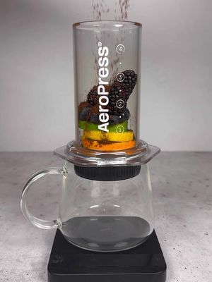 Brew the rainbow 🌈 #brewcoffee #aeropress 