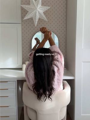 I love it here 🌸💕 my getting ready nook just got a floral update  #floralwallpaper #gettingreadynook #quietlife #girltherapy  @IKEAUK @daals.co.uk @Habitatuk @Argos @tkmaxxuk 