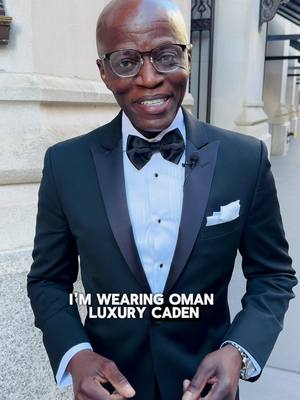 When your fragrance makes you feel luxurious! 😎✨ Matthew’s heading to a special dinner, and his pick — Oman Luxury Caden — couldn’t be more perfect. Warm, spicy, with tonka and vanilla — this scent embodies greatness. The perfect fragrance for moments that demand confidence and class. 💼🔥 #OmanLuxury #OmanLuxuryCaden #MaxAroma #MensFragrance #LuxuryPerfume         