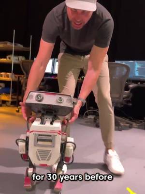 How droids learn to walk