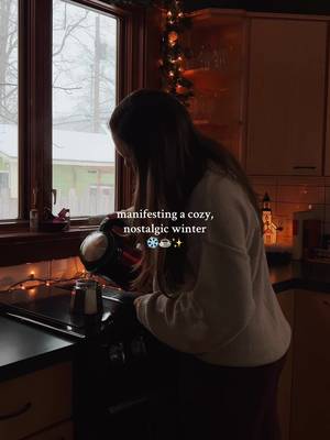 Give me all of the cozy, nostalgic, restful, whimsical winter vibes pleaseeeeee! ❄️☃️✨ I’m still holding onto every last second of fall that I can, but we recently had a low of 19 degrees and I’m not gonna lie…getting to use the wood stove for the first time had me feeling pretty excited for days like these too! I love both fall and winter so very much, but the coziness of winter can’t be beat. ❄️ What are some things you’re looking forward to this winter?! I want to build a snowman because it’s been way too long since I have! ☃️ #cozyliving #cozylittlechristmas #cozyvibesonly #cozyvibes #wintervibes 