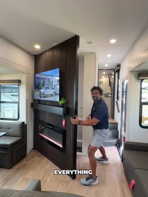 influencing campsites near you 🗺️ #rvtok #rvlife #rvtour  🚐 2026 Grand Design Influence 3904BH