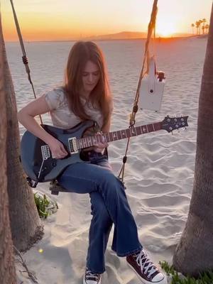 Swinging and shredding #SparkMINI #Guitar