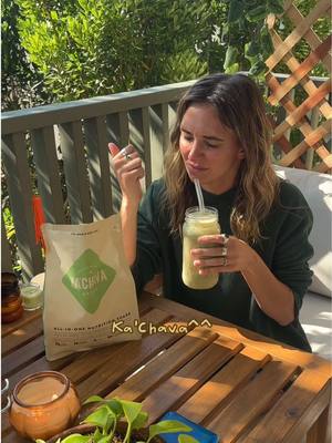 Because of my ADHD, I usually struggle with daily routine SO MUCH. Especially when it comes to eating in the morning. Life has literally gotten so much better since adding @Ka'Chava into my morning routine. It's a whole body meal shake that keeps me feeling amazing and gives me so much energy to do all the things I love every day. 💛 🌱 Grab yours for 15% off with code JESS & LMK what you think! #KachavaPartner #Protein #Fiber #DailyRoutine #KachavaAdventure