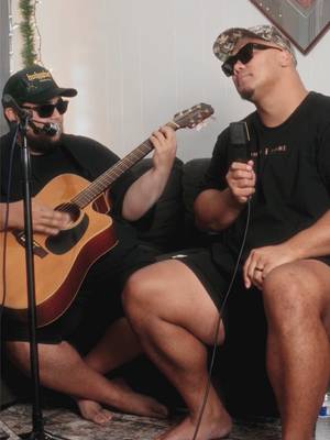 Hope you guys been enjoying my new single “Ride With You”! You ready for an acoustic version?! Lesskauuu!  #JohnnySuite #RideWithYou #NewMusic #IslandReggae #PolynesianArtist  