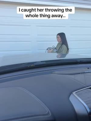 I’m glad she got rid of it because the new Euhomy Nugget Ice Mker js so much better #icemaker #euhomyicemaker #nuggetice #superbranddaybfcm #tiktokshopblackfriday 