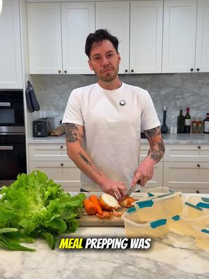 When you find out you can get high-protein meals without the meal prep. 🤯 Hate the Sunday scramble? We got you. Get delicious, ready-to-eat meals (we're talkin' 30-40g protein!) delivered straight to your door. Weekly. Too easy. #PackedWithTheGoodStuff #Youfoodz