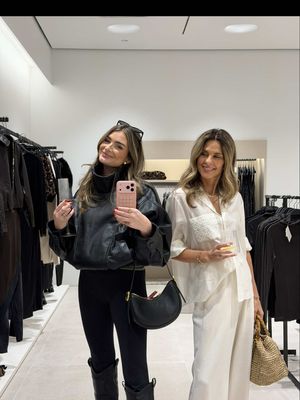 PSA The Zara is open in #austintx ❗️@thedomainaustin #zaraoutfit 