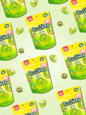 Kiwi Peelerz are here 👀 These ones have chia seeds to replicate kiwi seeds 🥝 What's your favorite Peelerz flavor? 💚 #peelerz #kiwi #kiwicandy