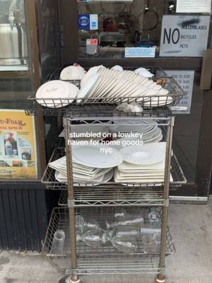such a good homeware store in New York 📍chef restaurant supplies, noho 