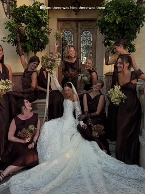 First look with my bridesmaids 🤎 All girls in custom dresses from @The Bar  Content team @FOLLOW THE BRIDE 