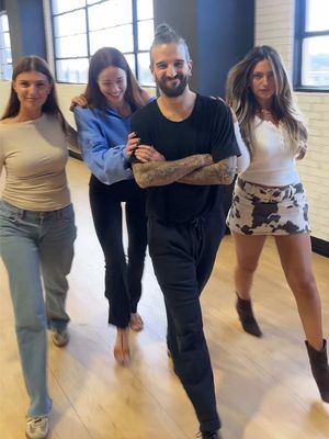 We heard @Whitney Leavitt & @Mark Ballas needed relay partners @Dancing with the Stars #DWTS 
