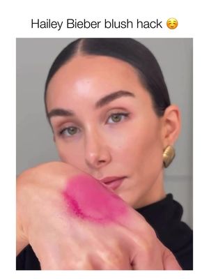 Creamy blush hack ☺️ @Melis Ekrem #makeupideas 
