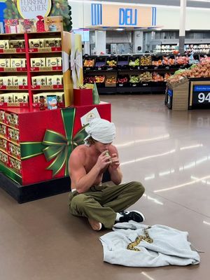 Florida be on some weird shit man  #florida #viral #fypシ #funny 