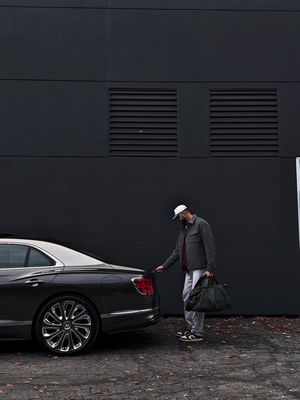 Taking out the 2026 #Bentley Flying Spur Mulliner 🤌 #Bentleyflyingspur #ASMR #carlifestyle #mensfashion 