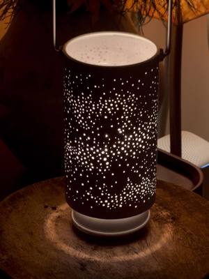 Embrace the gentle glow of the Aroma Light, a celestial-inspired ambient diffuser (here for a good time, not a long time) ✨  #ambientlight #lightingdecor #holidaydecor #diffuser #homefragrance 
