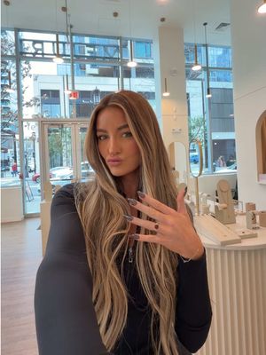 A sunday reset should always be paired with a gift for yourself 💍 @Mejuri #MejuriPartner